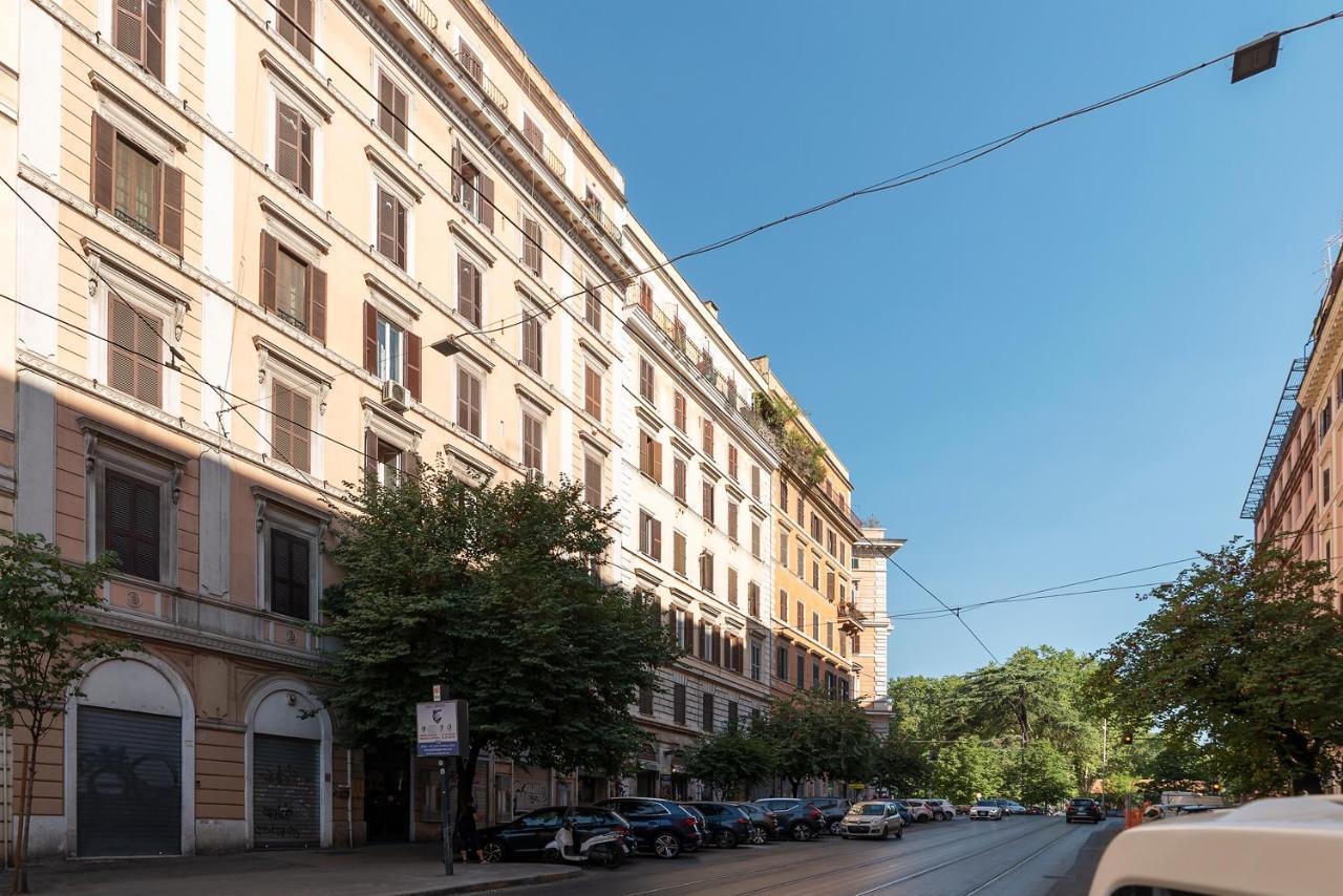 Vittorio Emanuele Cozy Flat Lägenhet Rom Exteriör bild